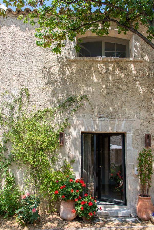 Jk Moulin Paradou Bed and Breakfast Exterior foto